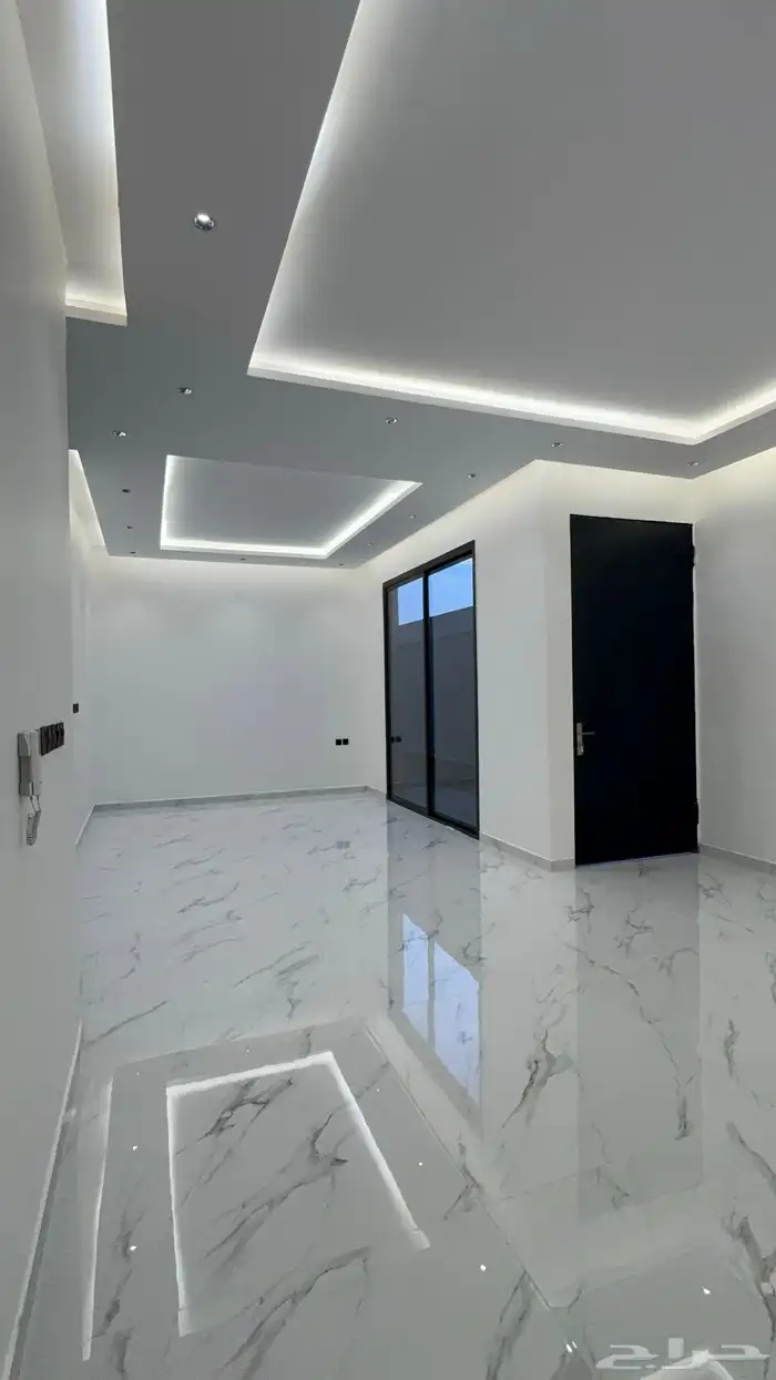 فيلا درج صاله وثلاث شقق 5