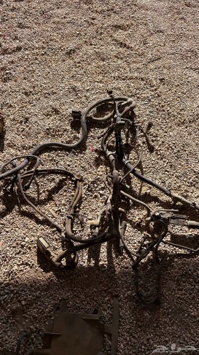 قطع راس تريلة افيكو 8