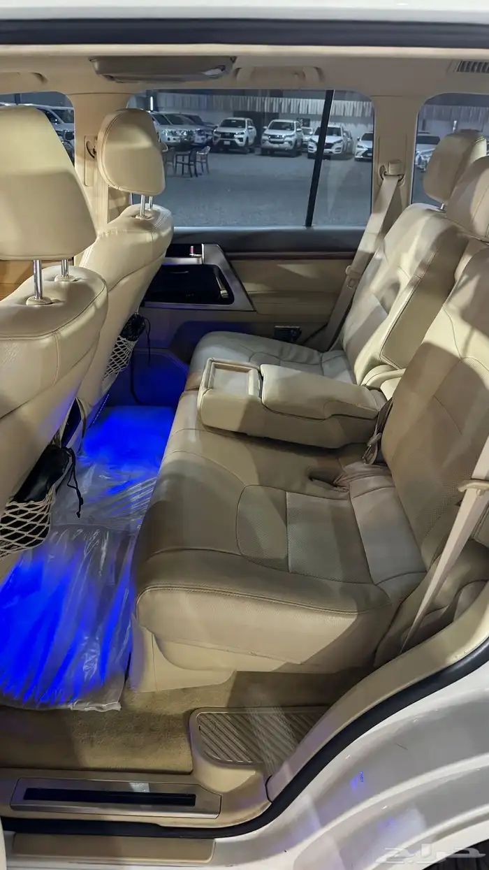 في اكس ار 2016 سعودي (5.7) 32