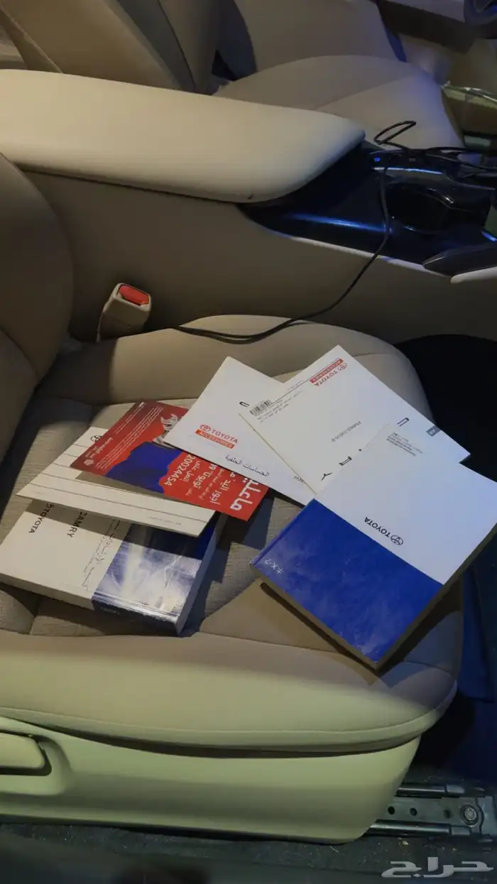 للبيع كامري 2019 ستاندر 6