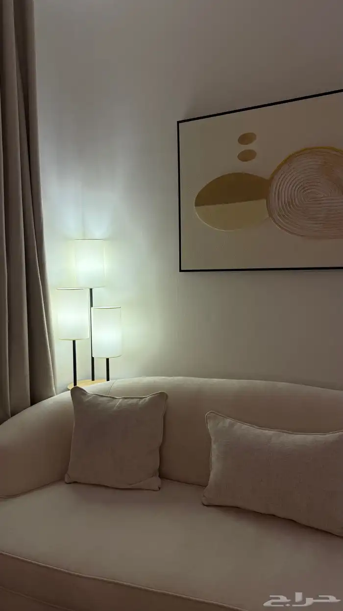 استديو للتقبيل فندقي مدخل خارجي النرجس 4