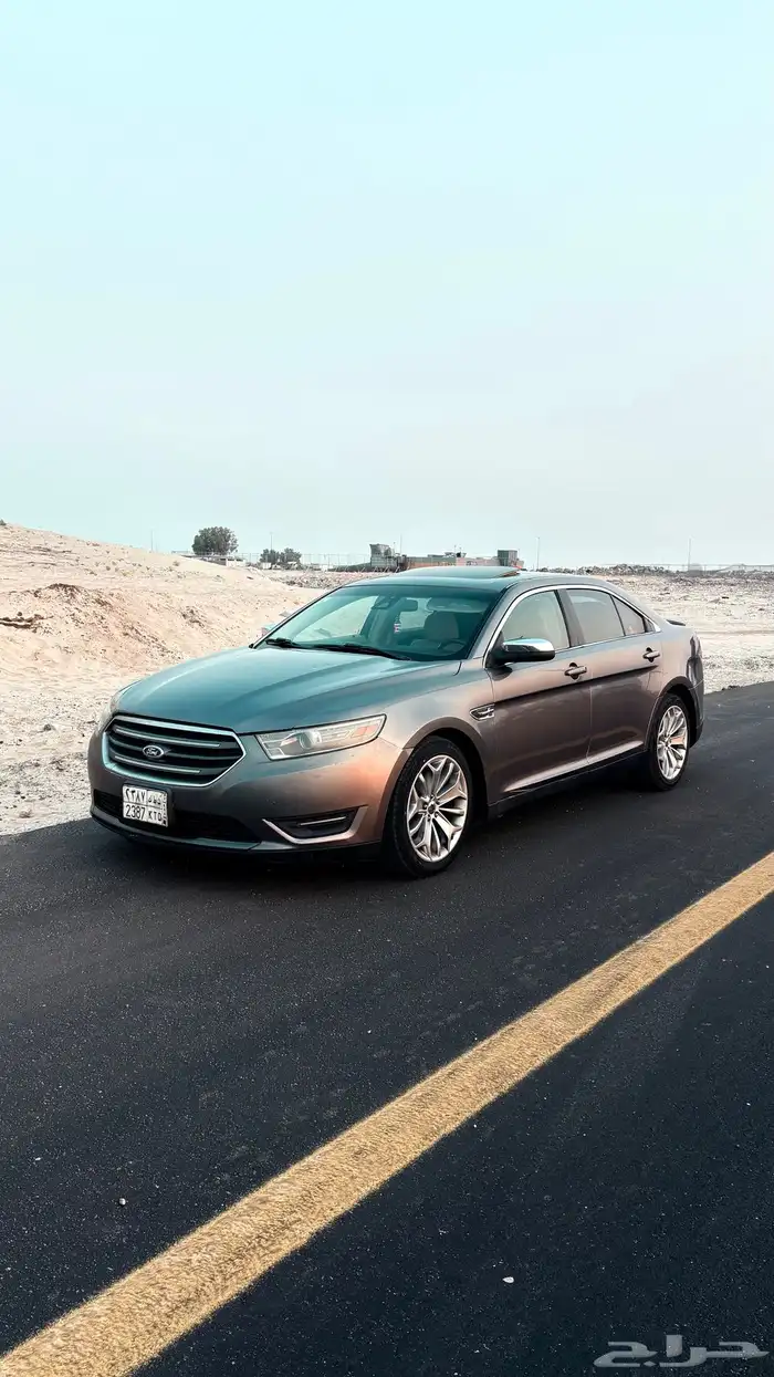 للبيع فورد تورس 2014 Limited 7