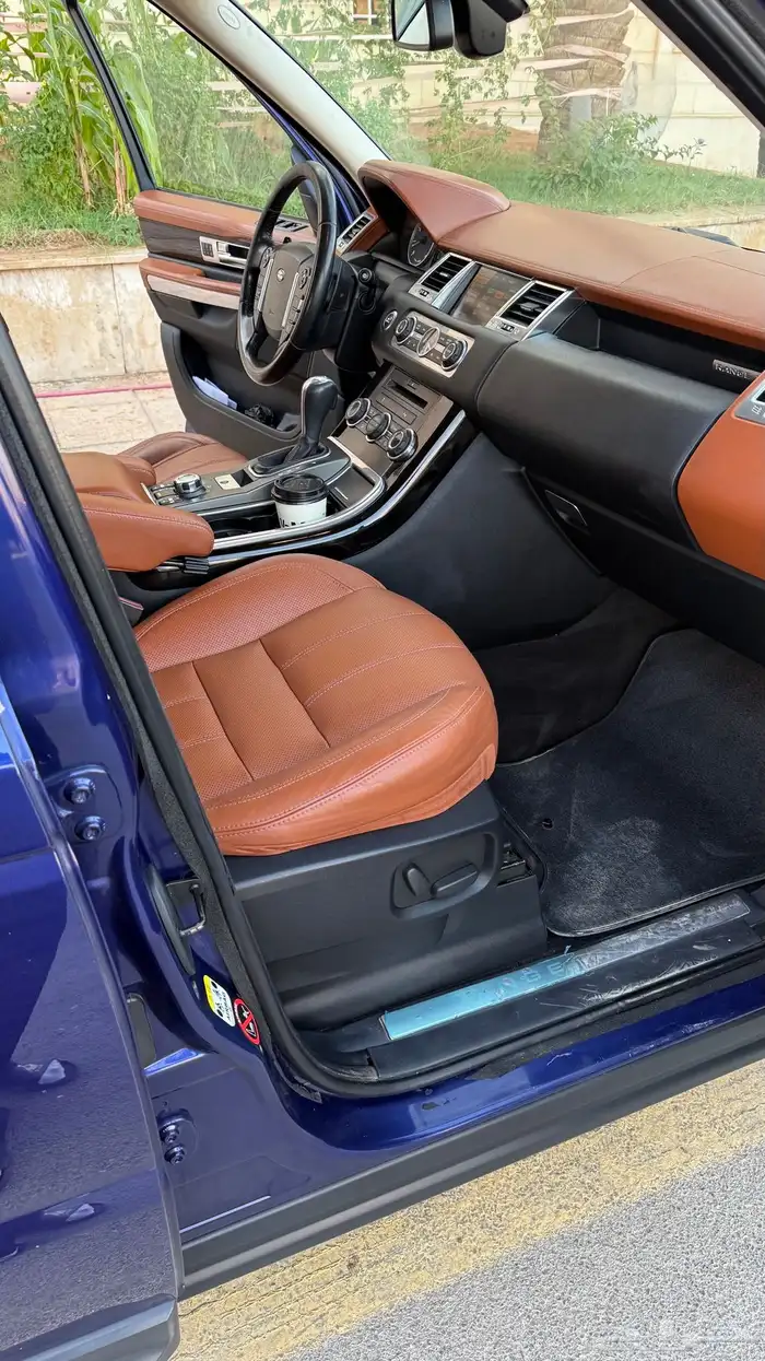 رينج روفر 2011 سوبر تشارج (مخزن) 11