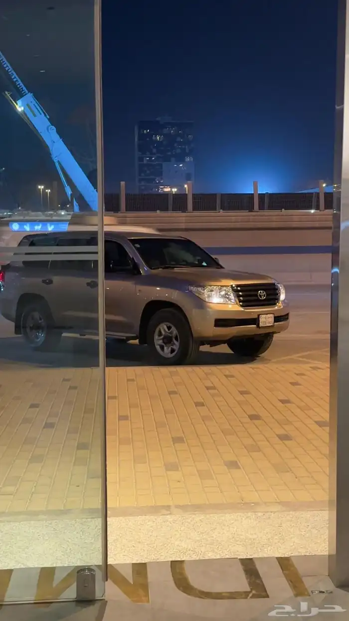 لاندكروزر ستاندر 2008 وارد قطر (قير عادي) V6 اقبل البدل 27