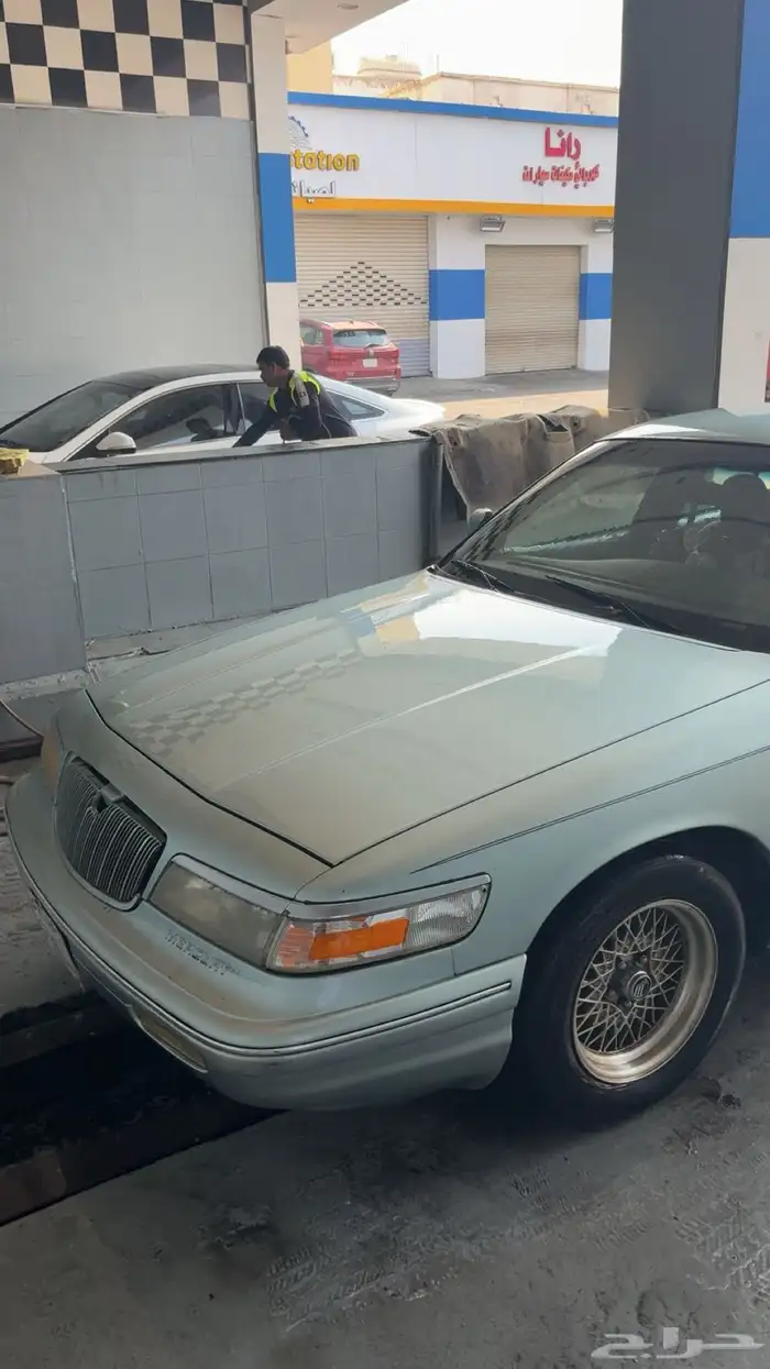 فور ماركيز للبيع 0