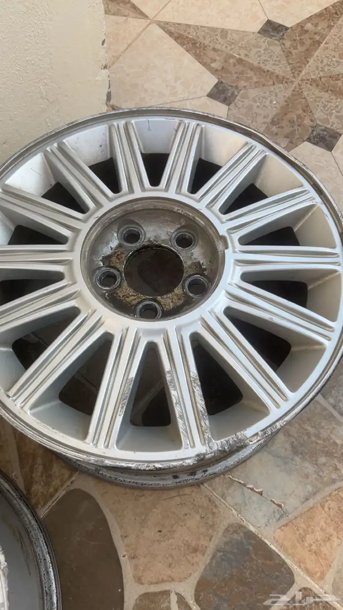 جنوط بحالتها الي ب الصوره للبيع 1