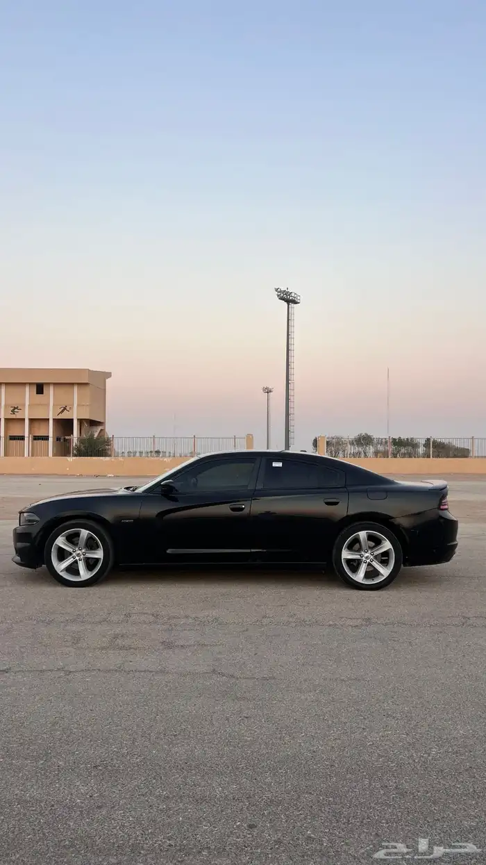 دوج تشارجر 16
