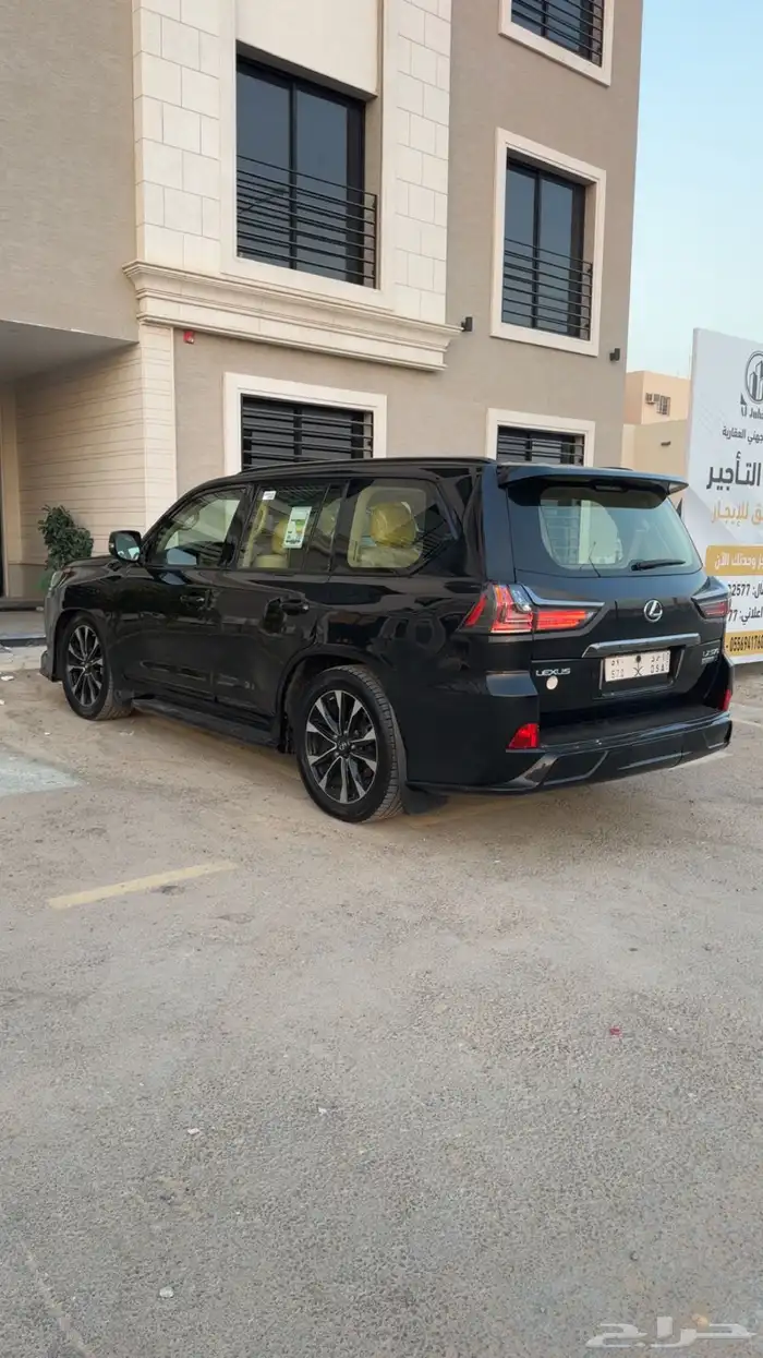 لكزس LX570 2019 بلاك اديشن 2