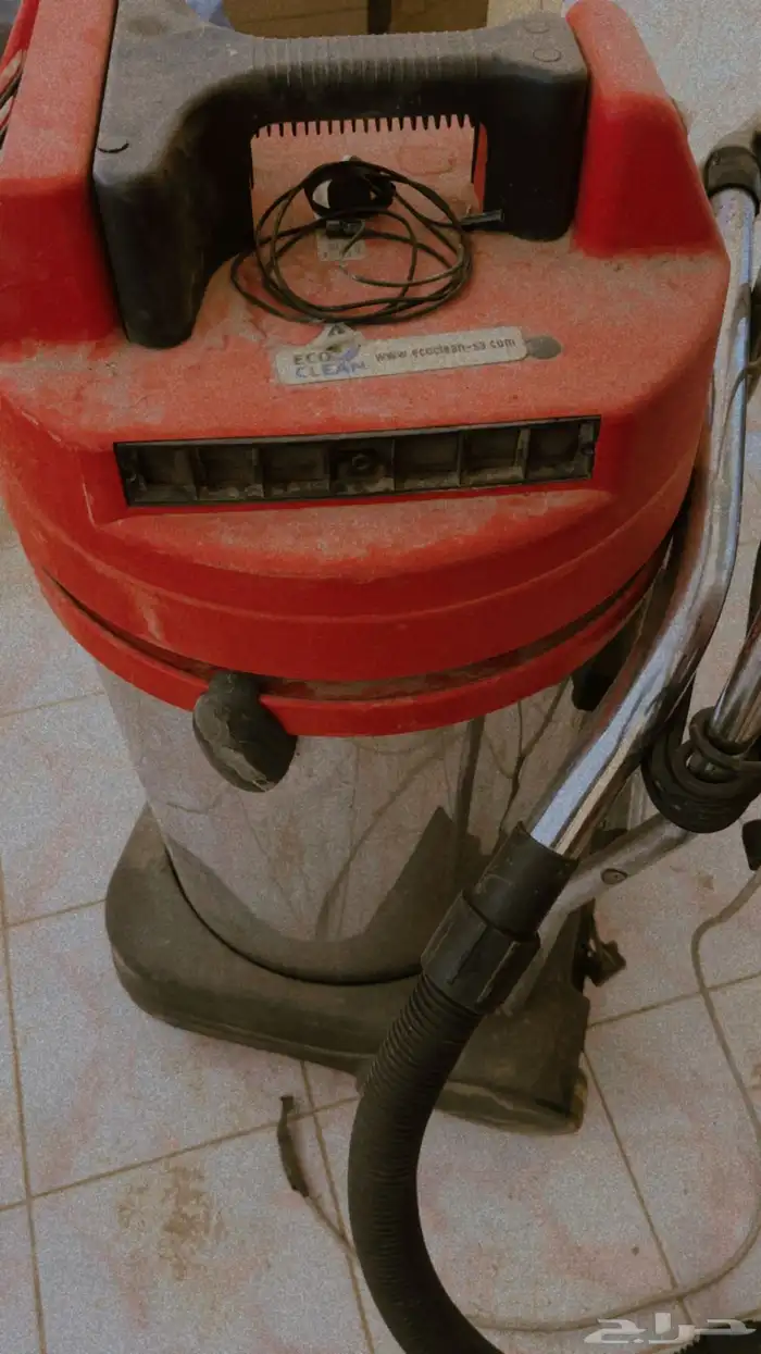 اللبيع اغراض محل زينة سيارات مع الرفرف وماطور الهواء 8