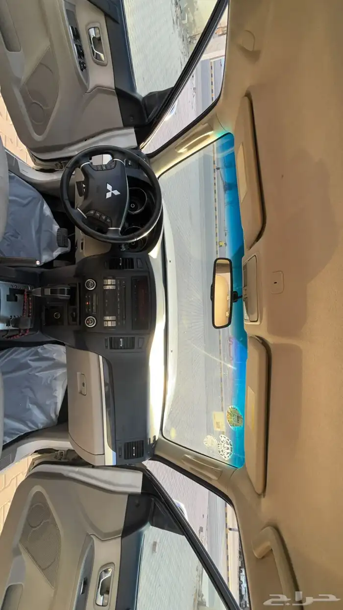 ميستوبيشي باجيرو2011 3