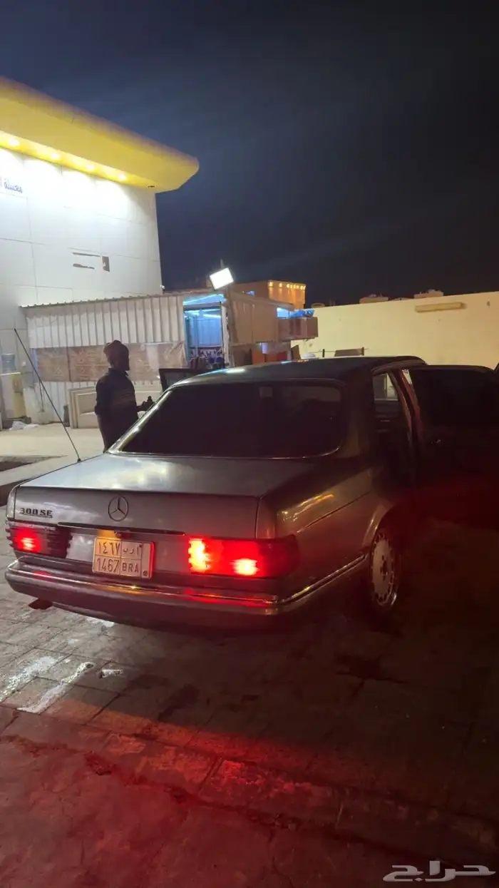 مرسيدس للبيع حجم300 9