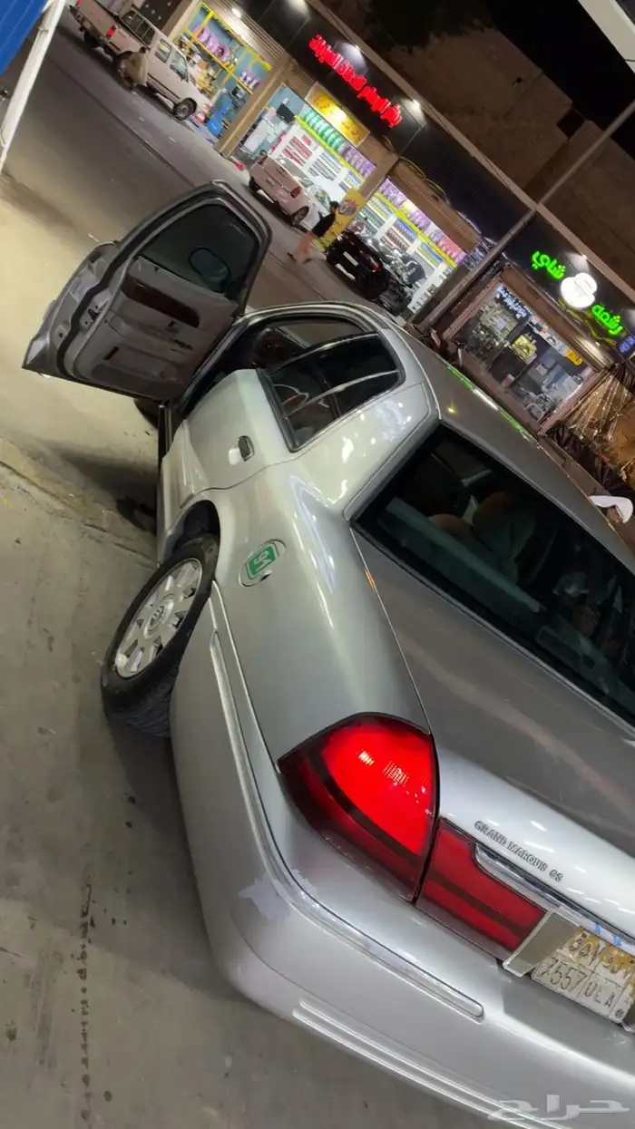 فورد ماركيز 2005 امريكي للبيع 5