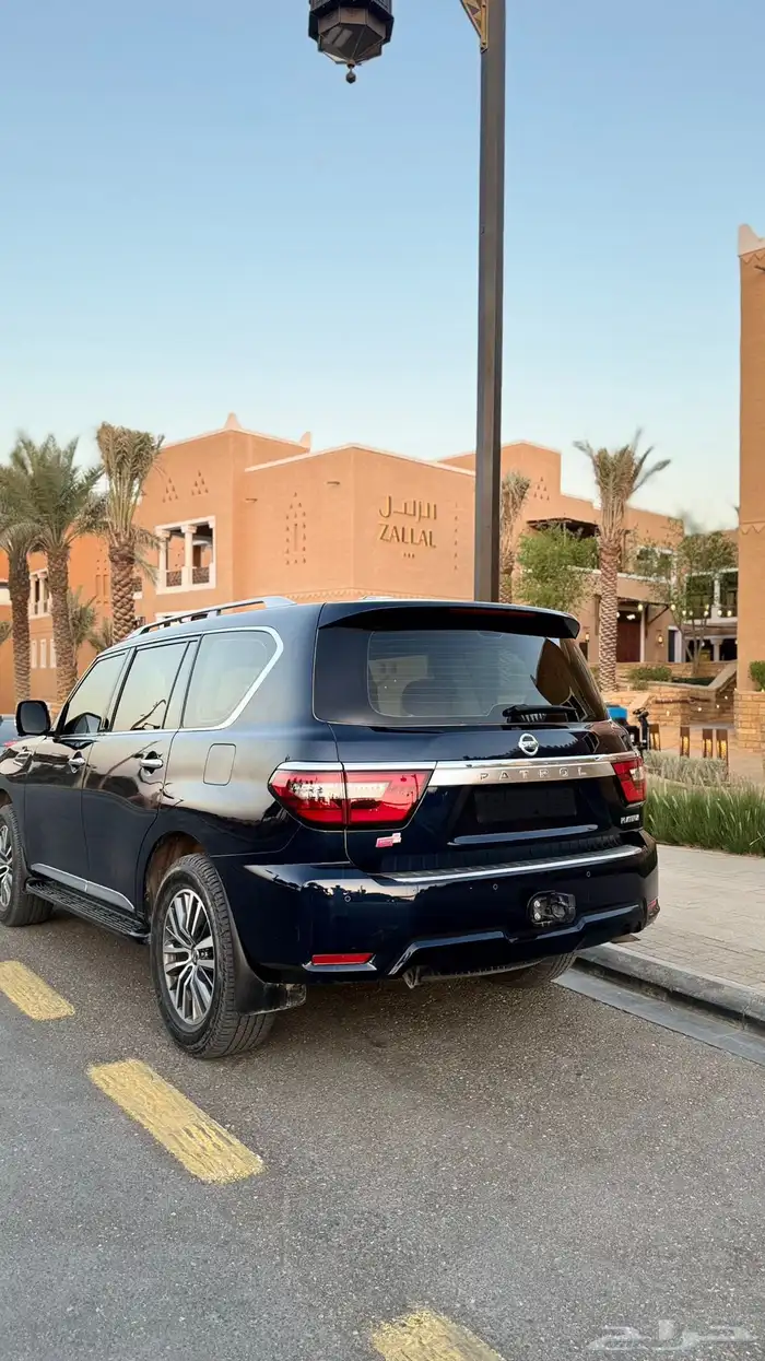 للبيع نيسان باترول بلاتينيوم V6 موديل 2021 (فل كامل) 5