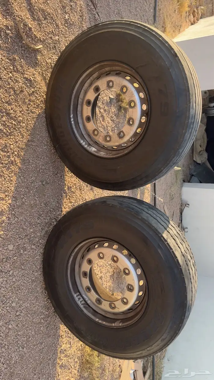 كفرات برجستون سنقل حجم 22.5جديده فيها نص عمر او اكثر 2