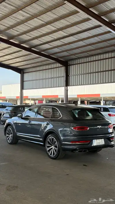 بنتلي بنتايجا 2022 index