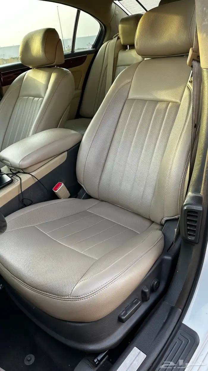 للبيع جينسس 2013 9