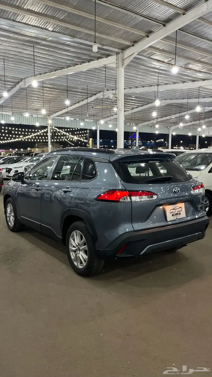 كورولا كروس 2024 فتحة سقف 5