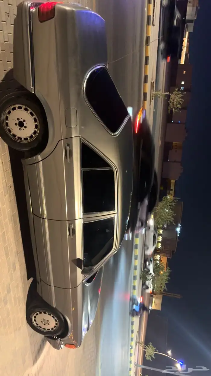 مرسيدس للبيع حجم300 6