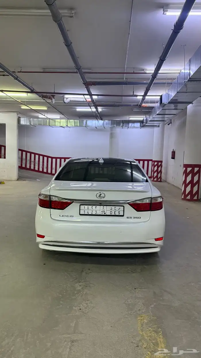 لكزس 2014 es 11