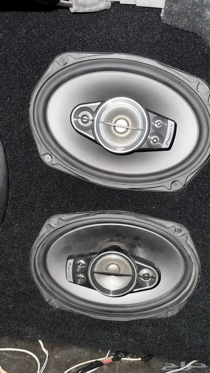 سماعات بايونير 750 واط واوفره 1500 واط مع الخشبه 1