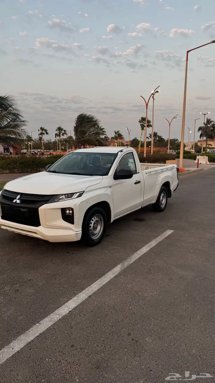 ونيت مستبيشي 200L 2022 نظيف 7