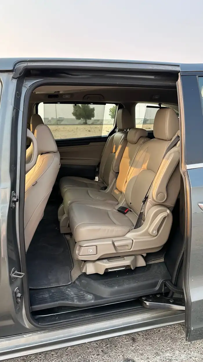 اعرضلكم هوندا ادوسي تورنج فل الفل 22