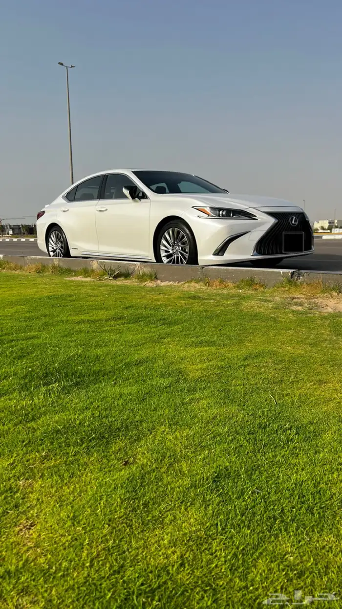 لكزس ES2019 h 3
