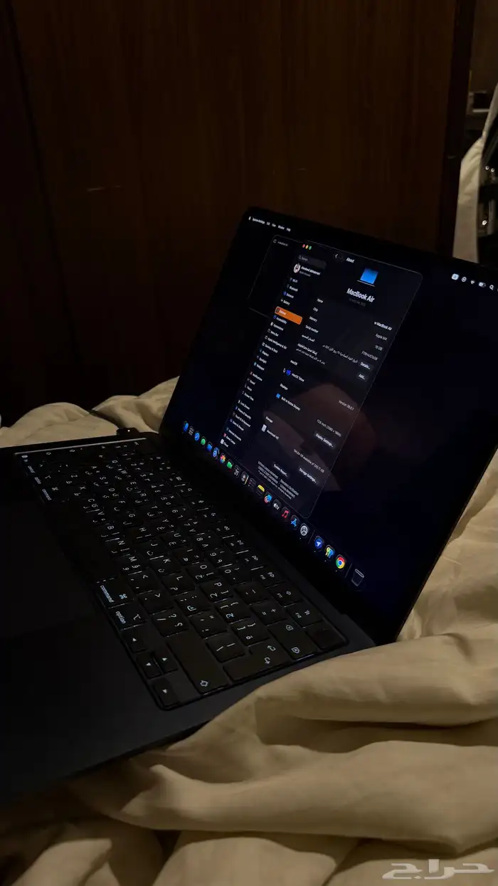 ماك بوك اير 2025 M4 الرياض 10 دورات شحن 6