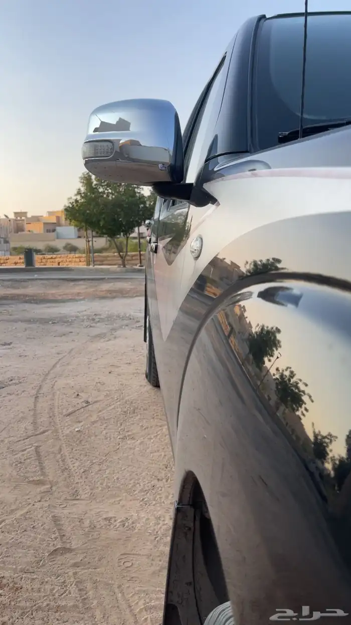 نيسان نافارا اللون اسود بدون دبل الممشى 181ألف 4