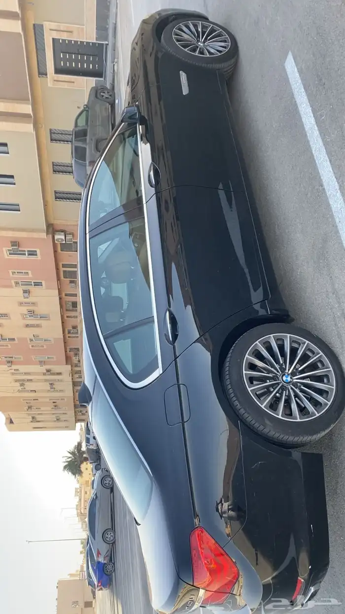 بي ام دبليو 740 14