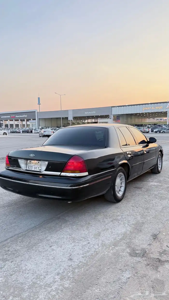 فورد فكتوريا 2002 6