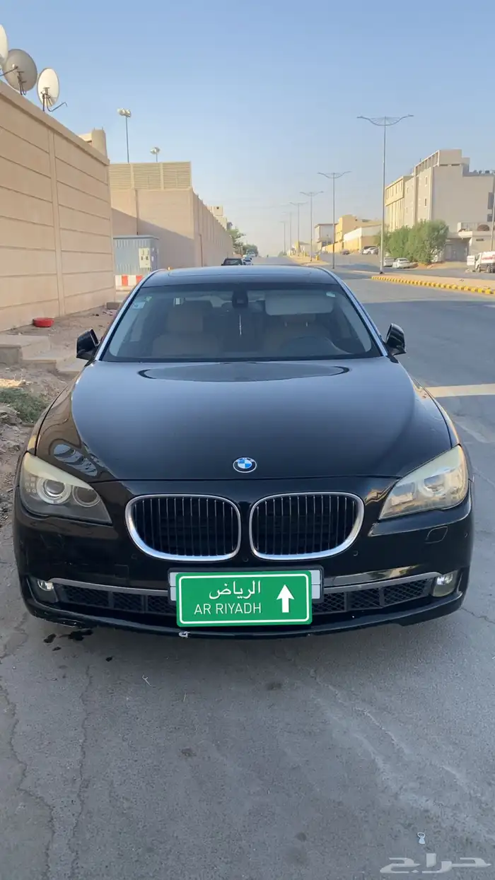 بي ام دبليو 740 0