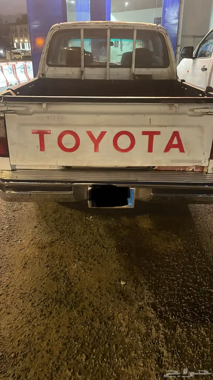 تويوتا هايلكس موديل 2003 بنزين غمارتين مفحوص مجدد 1