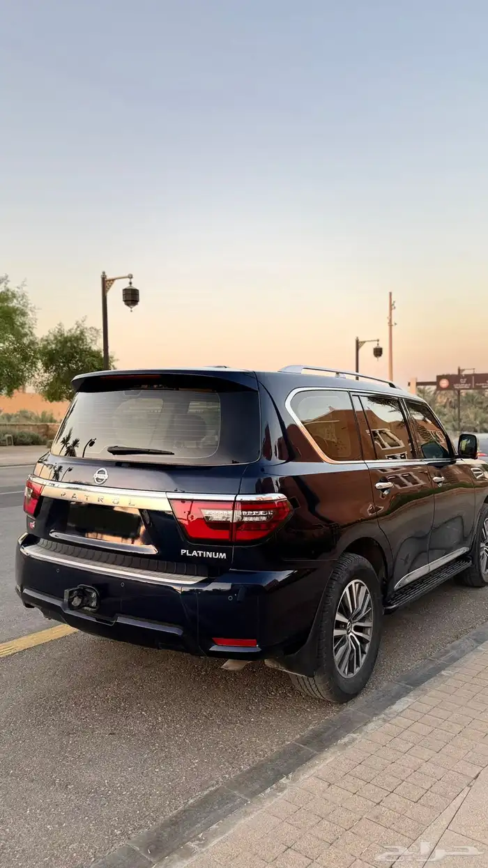 للبيع نيسان باترول بلاتينيوم V6 موديل 2021 (فل كامل) 6