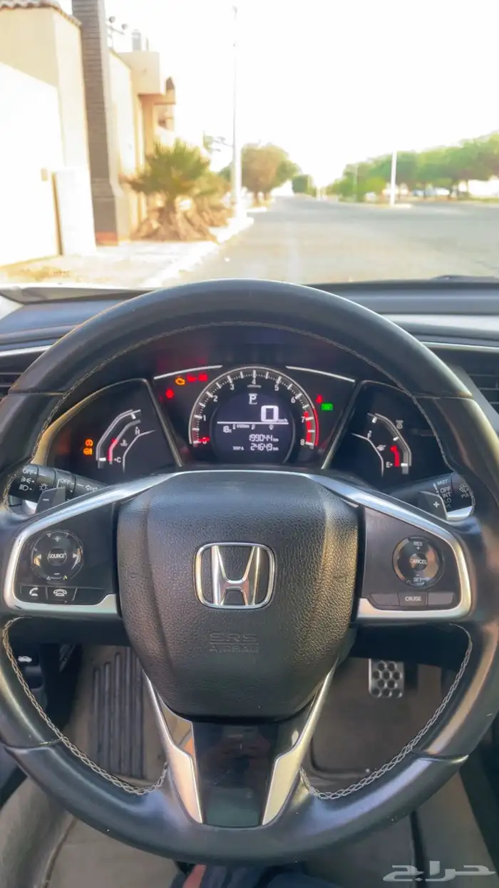 هوندا سيفيك 2020 ابيض فل 16