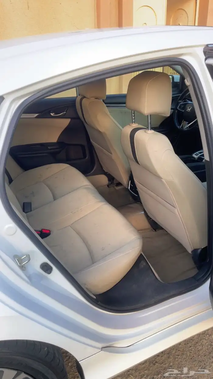 هوندا سيفيك 2020 ابيض فل 8