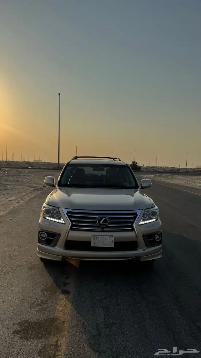 لكزس فل كامل 2013 1