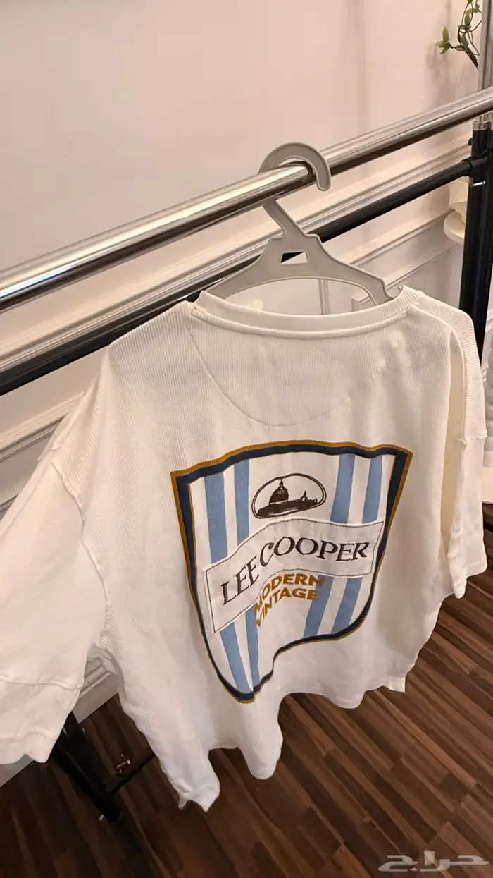 تيشرتات من شركة NFL 0