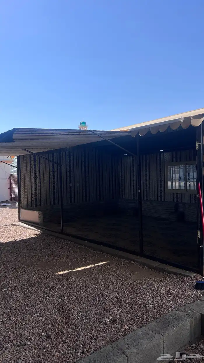 بيت شعر كامل مع الفرش والمساند شبه جديد 4