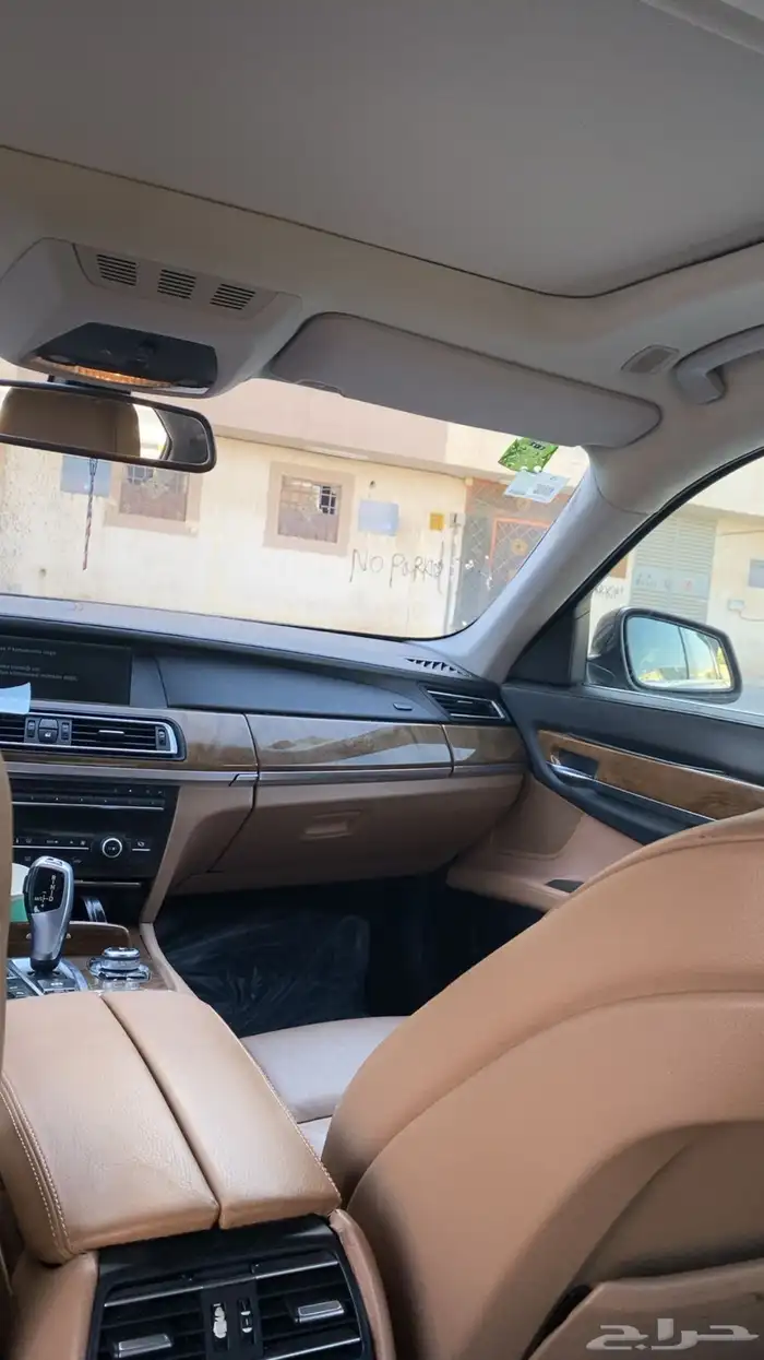 بي ام دبليو 740 6