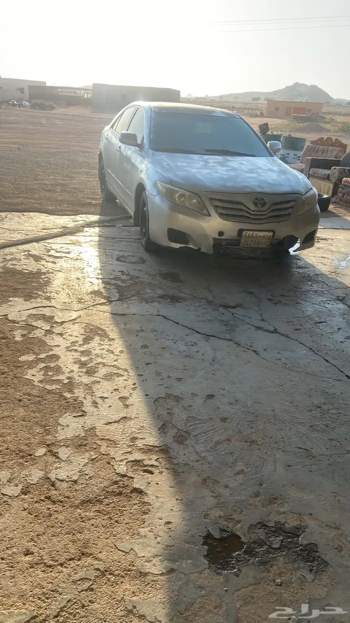 للبيع كامري 20010. الموتر مسقط 0