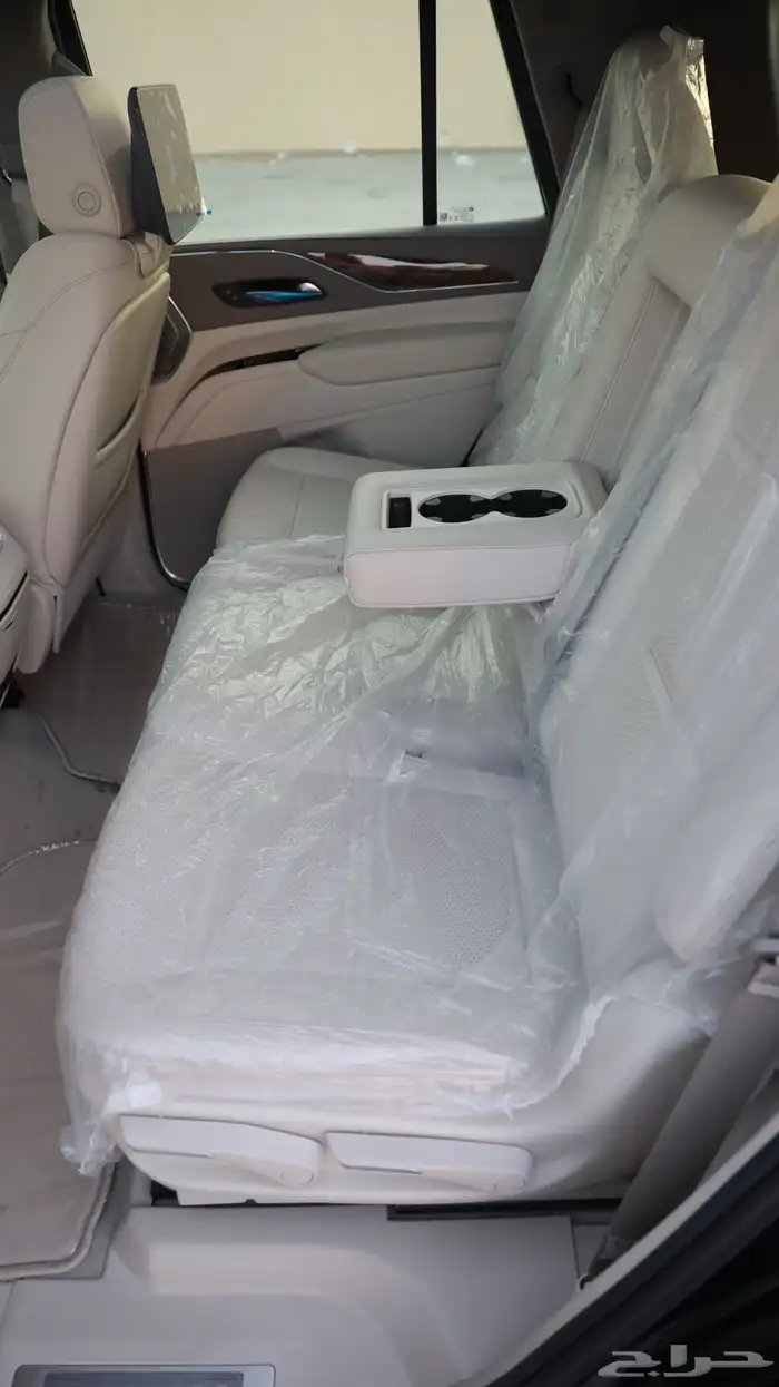 اسكاليد Sport .. ( اعلى فئة ) 33