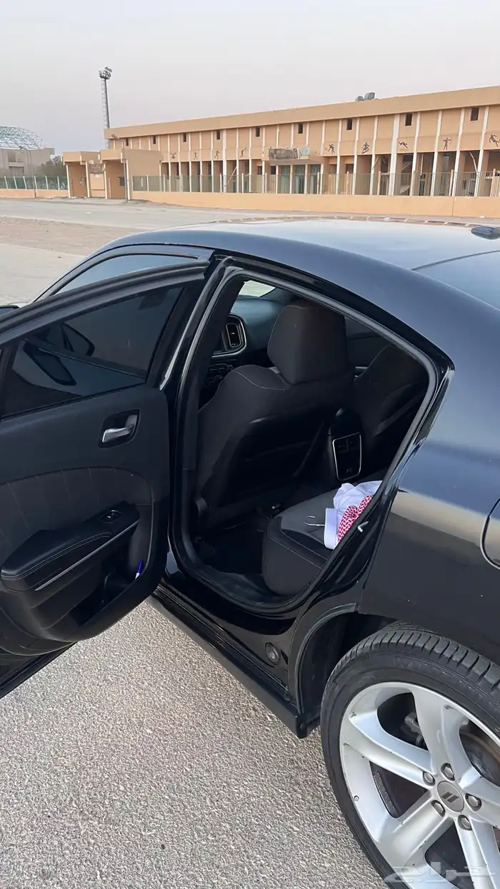 دوج تشارجر 13