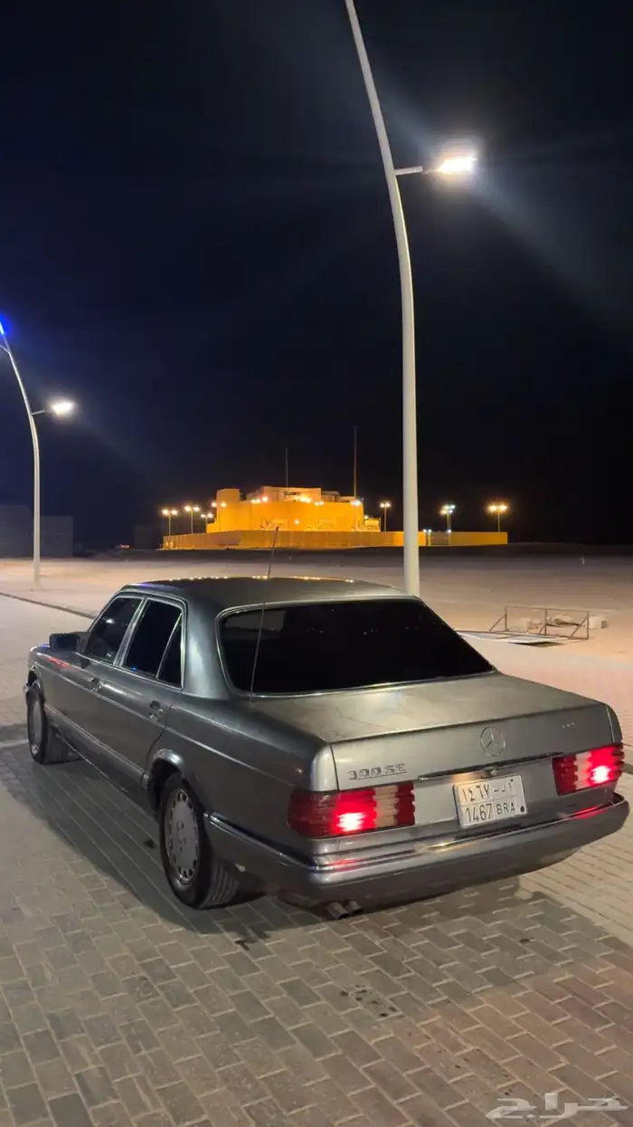 مرسيدس للبيع حجم300 1