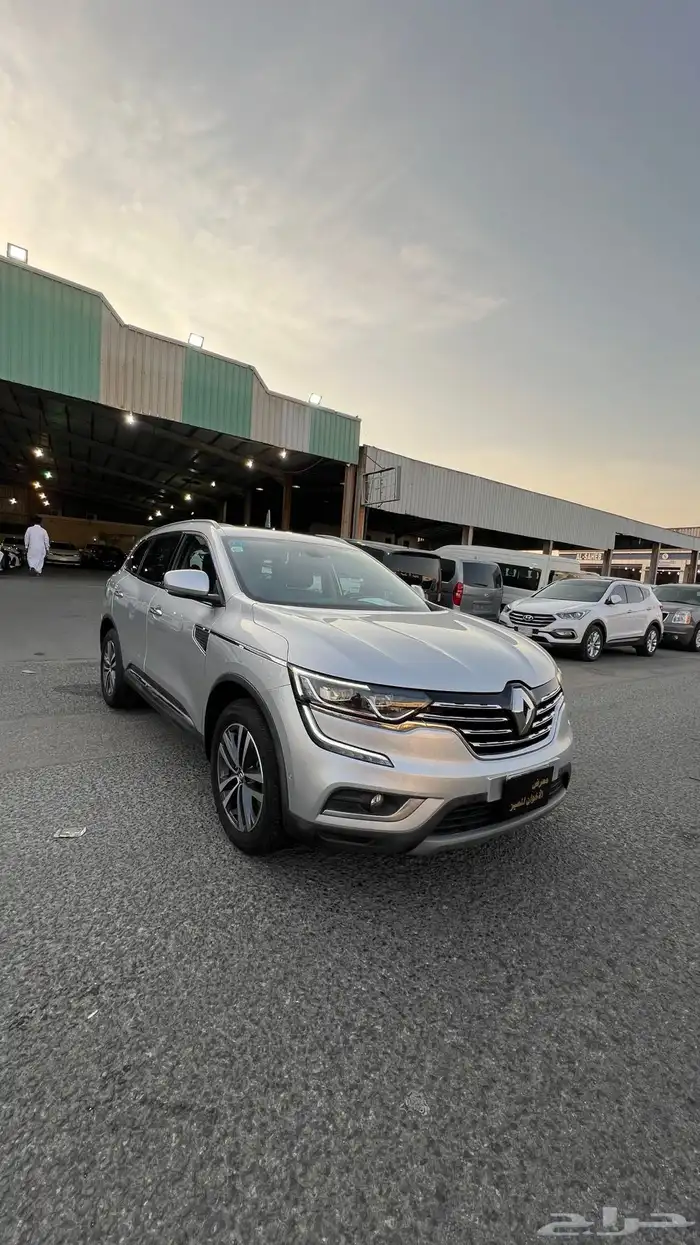 رينو 2018 كوليوس فل كامل بنزين فتحه 1