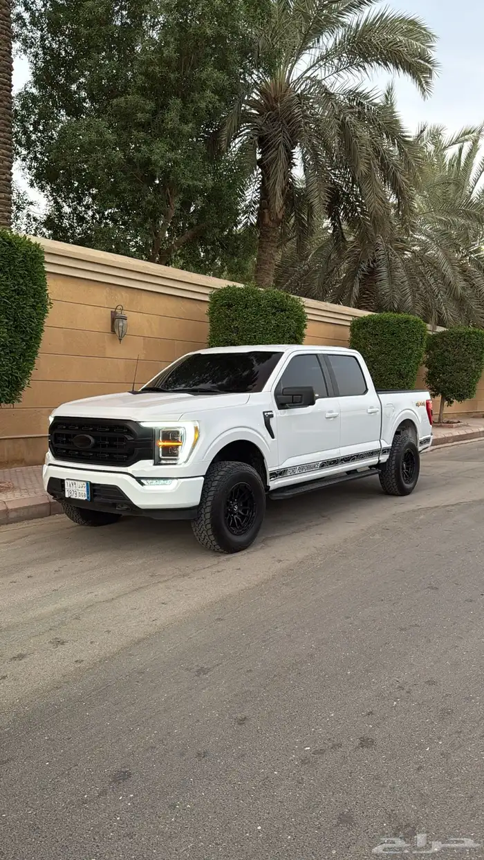 فورد F150 ابيض 8 سلندر 0