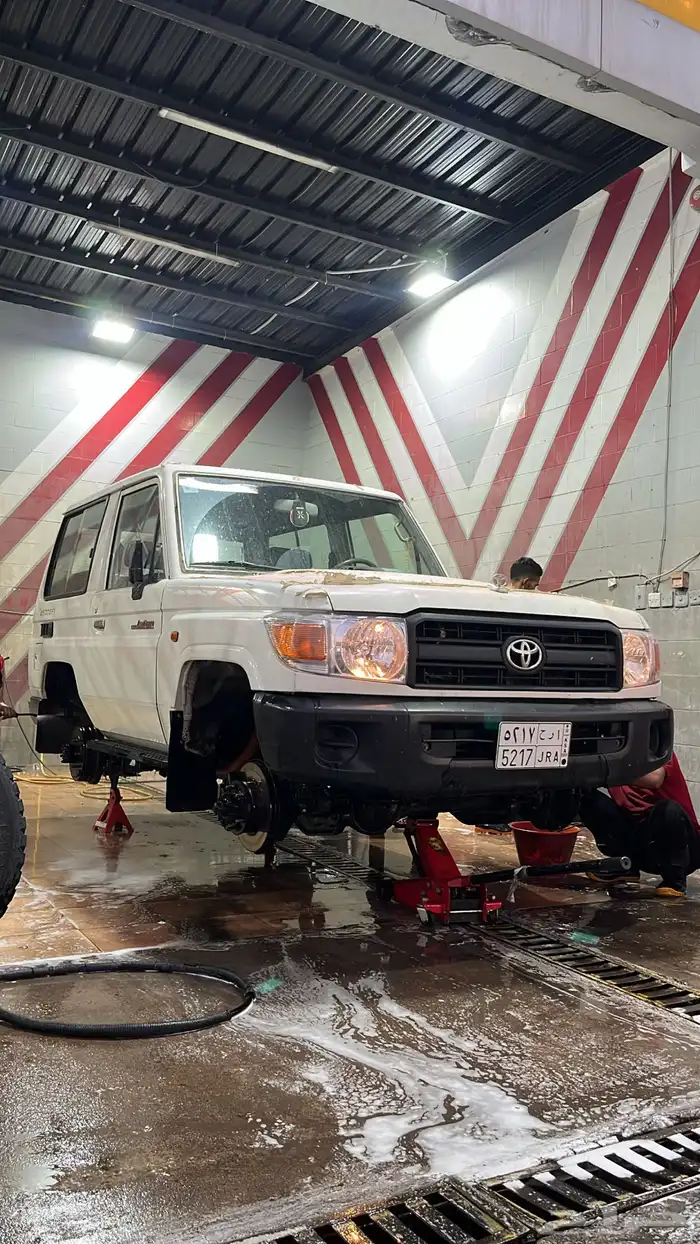 للبيع جيب ربع 2008 4