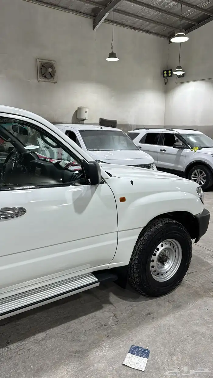 لاندكلوزر جي ستاندر 2002 8