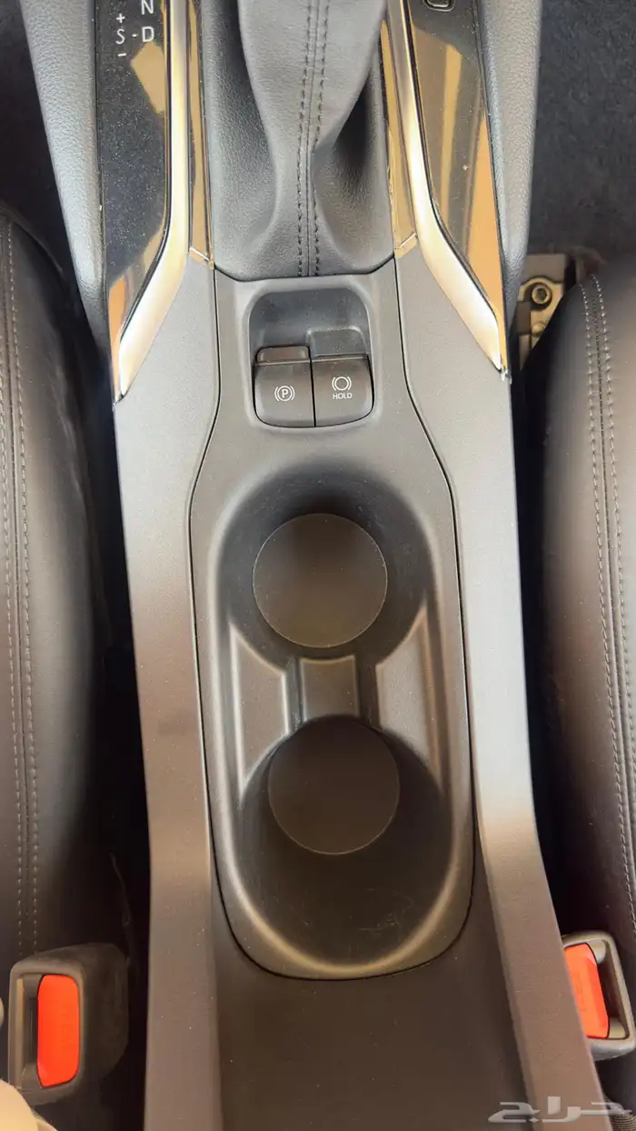 كورولا كروس هايبرد ( فل اوبشن ) جديد 11