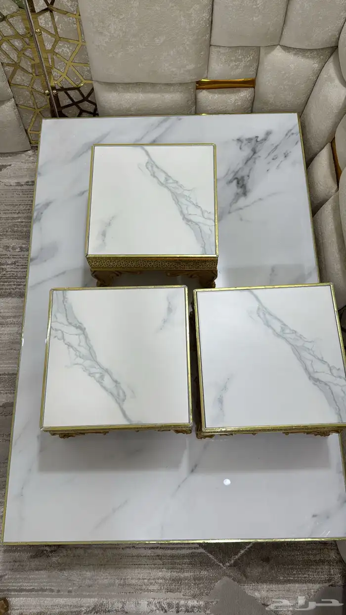 طاولة ارضيه 0